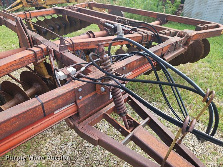 image for item DR8695 Kewanee 1010 tandem disk