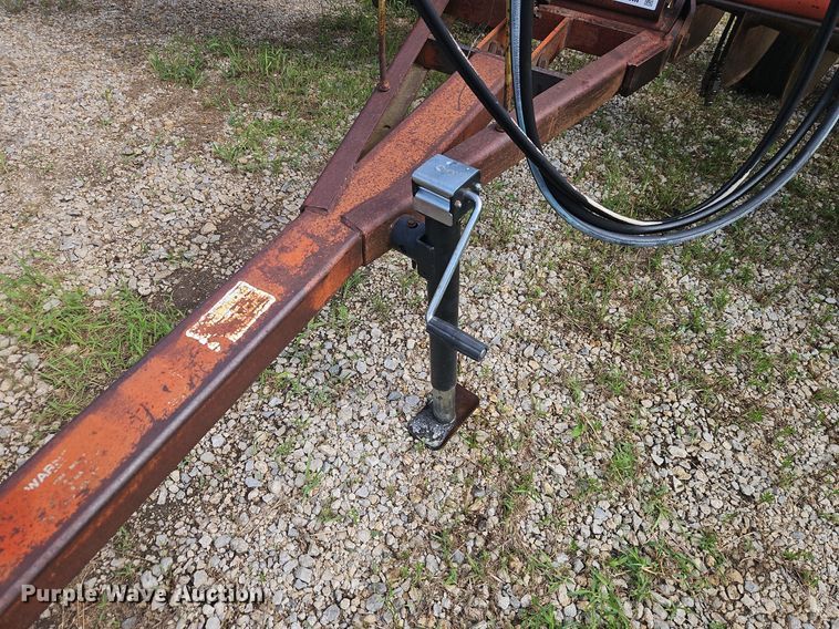 image for item DR8695 Kewanee 1010 tandem disk