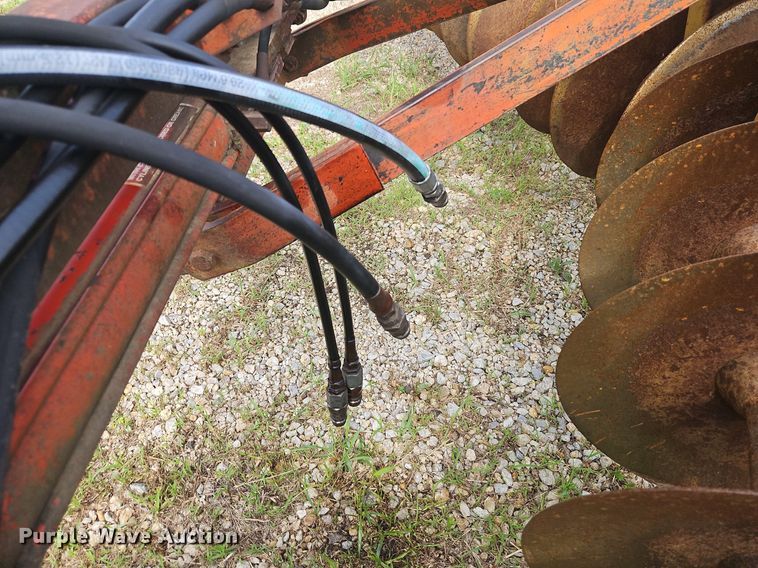 image for item DR8695 Kewanee 1010 tandem disk