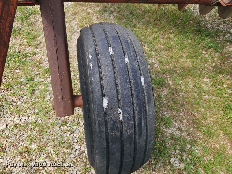 image for item DR8695 Kewanee 1010 tandem disk