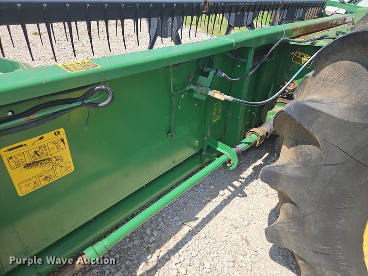 image for item DR8696 1983 John Deere  6620 RWA combine
