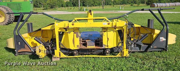 image for item DR8707 2012 John Deere  778 rotary forage head