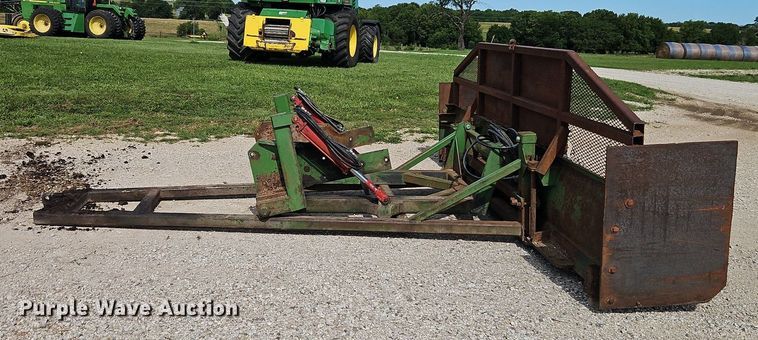 image for item DR8708 Otter plow