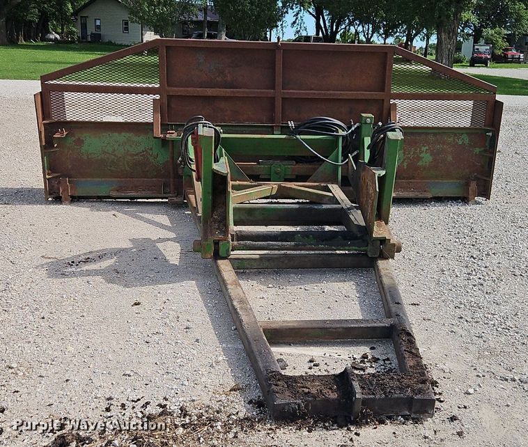 image for item DR8708 Otter plow
