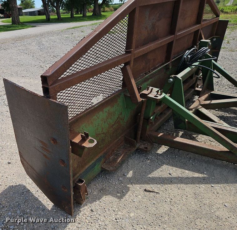 image for item DR8708 Otter plow