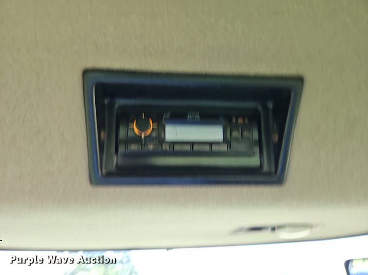 image for item DR8709 1991 John Deere 8560 4WD tractor