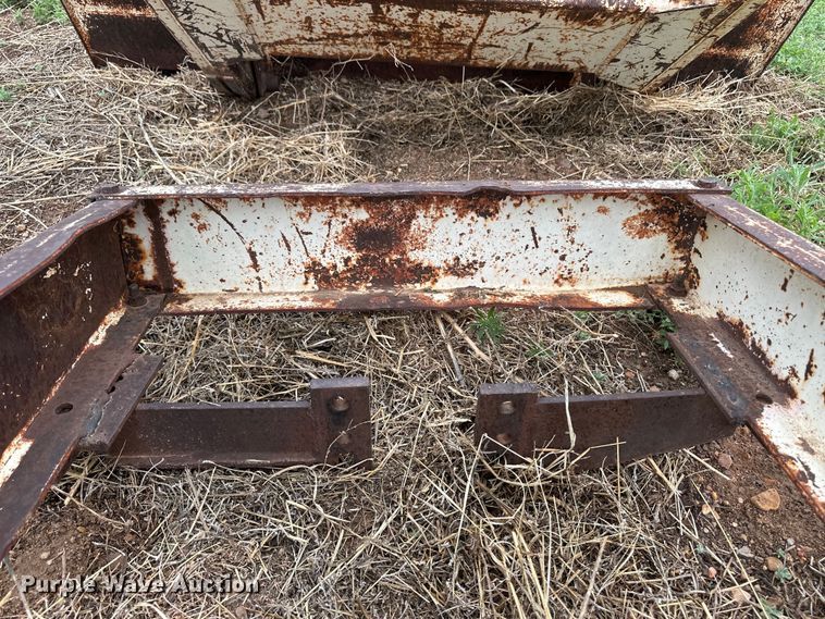 image for item DS6758 Great Bend loader