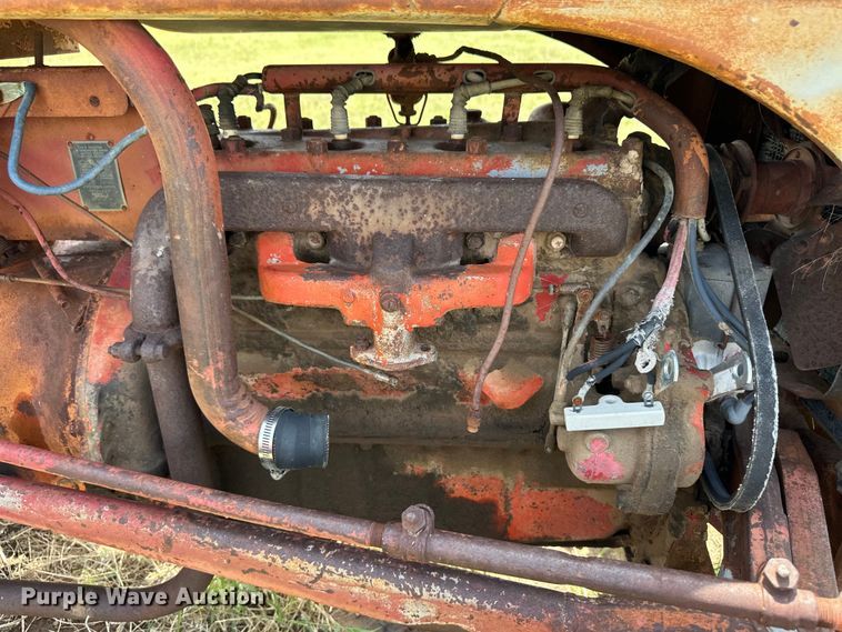 image for item DS6760 Ford 2N tractor