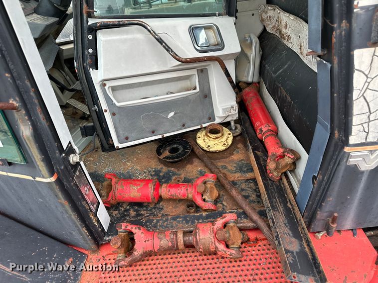 image for item DS6765 1985 Versatile 836 4WD tractor