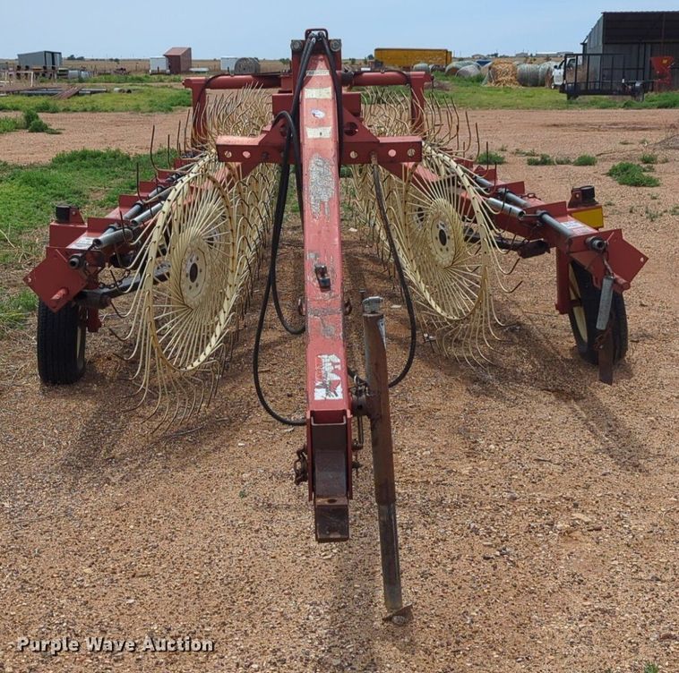 image for item DS6769 H&S Mfg. Co. BF14HC hay rake