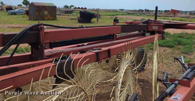 image for item DS6769 H&S Mfg. Co. BF14HC hay rake