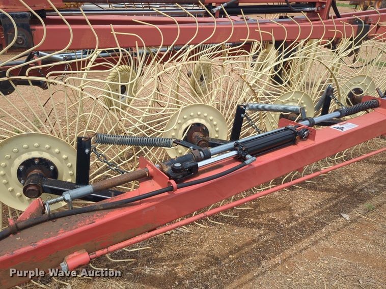 image for item DS6769 H&S Mfg. Co. BF14HC hay rake
