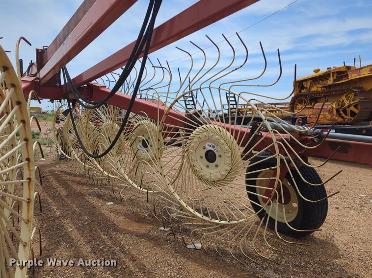 image for item DS6769 H&S Mfg. Co. BF14HC hay rake