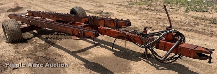 image for item DS6784 New Holland 85 bale conveyor