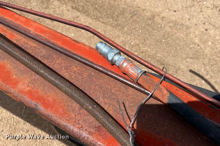 image for item DS6784 New Holland 85 bale conveyor