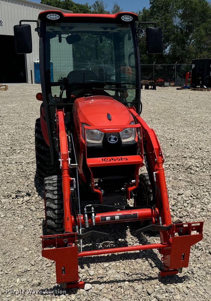image for item DS7500 2021 Kubota  LX3310HSD MFWD tractor