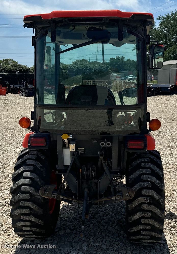 image for item DS7500 2021 Kubota  LX3310HSD MFWD tractor