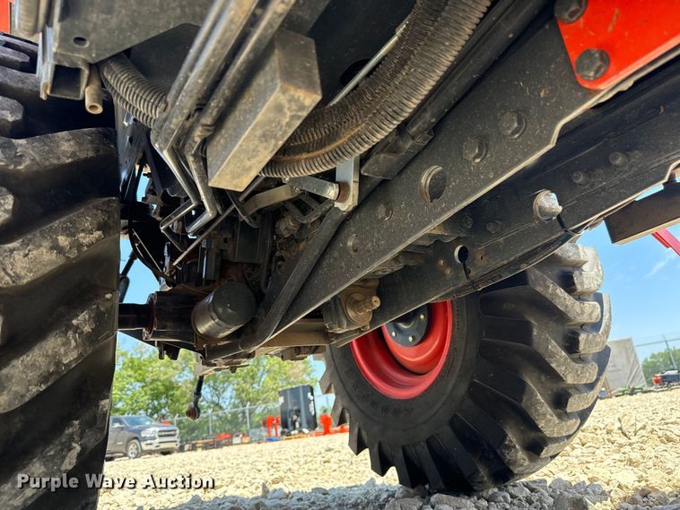 image for item DS7500 2021 Kubota  LX3310HSD MFWD tractor