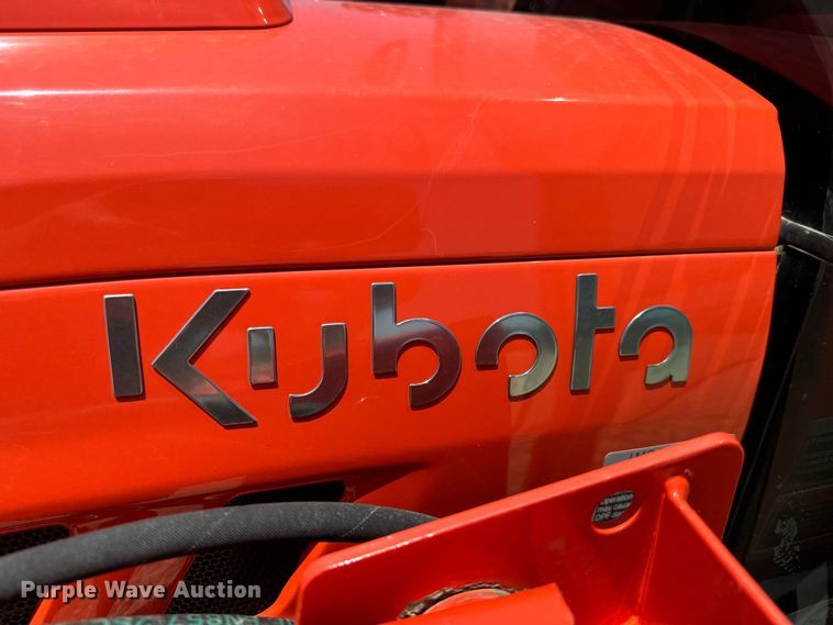 image for item DS7500 2021 Kubota  LX3310HSD MFWD tractor