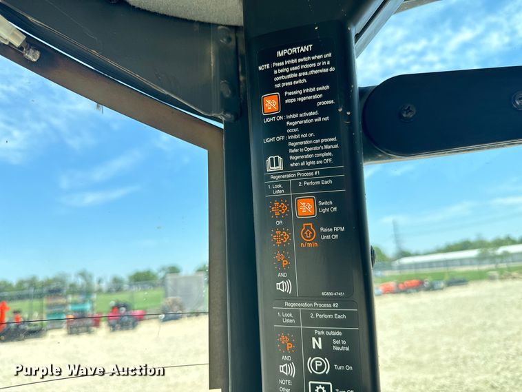 image for item DS7500 2021 Kubota  LX3310HSD MFWD tractor