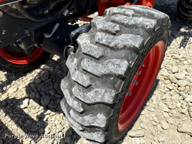 image for item DS7500 2021 Kubota  LX3310HSD MFWD tractor