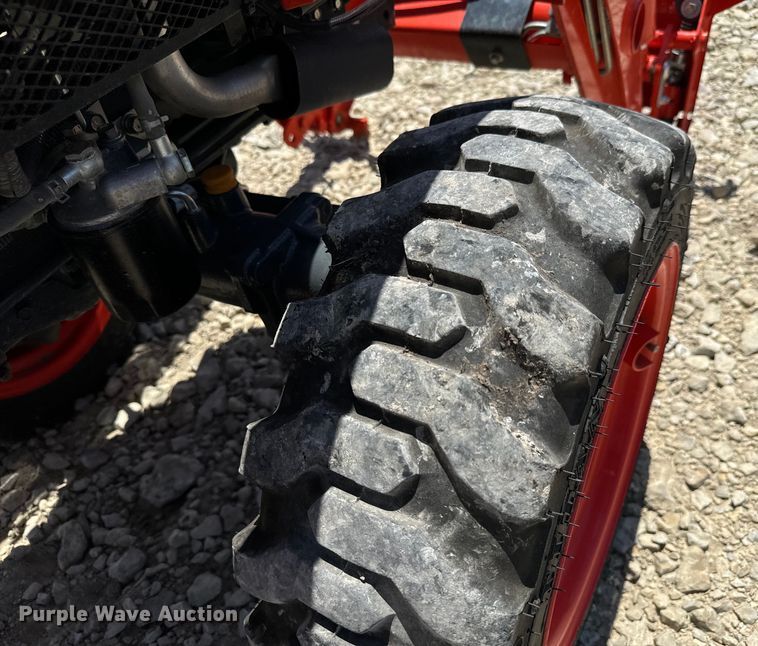 image for item DS7500 2021 Kubota  LX3310HSD MFWD tractor