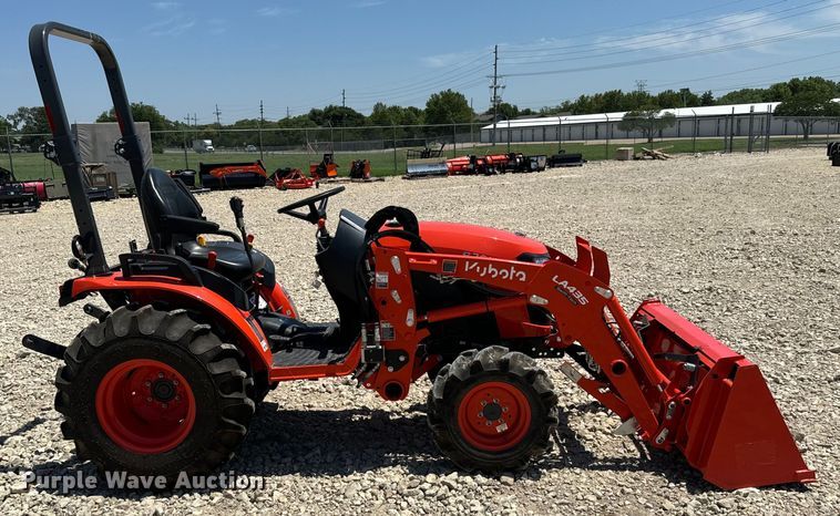 image for item DS7501 2021 Kubota  B2601HSD MFWD tractor