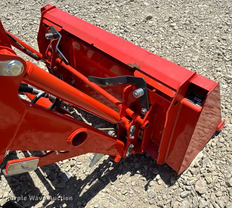 image for item DS7501 2021 Kubota  B2601HSD MFWD tractor