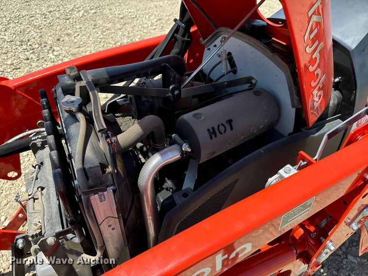 image for item DS7501 2021 Kubota  B2601HSD MFWD tractor