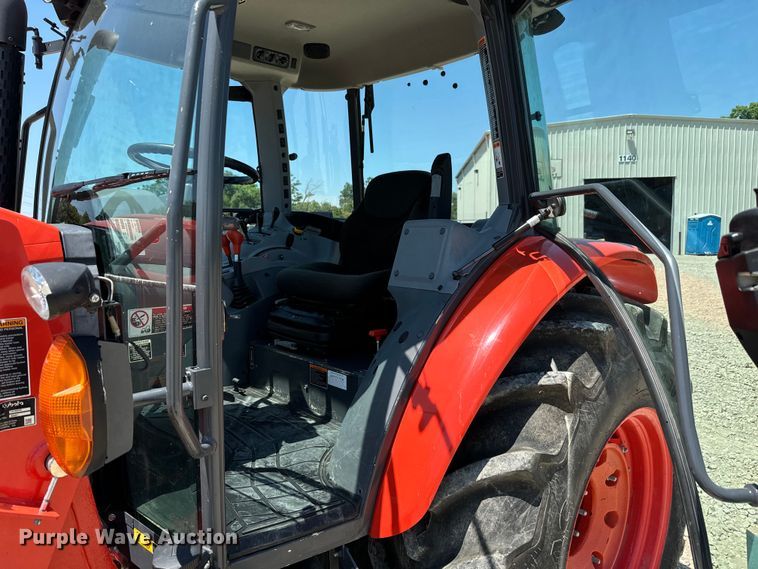 image for item DS7502 2020 Kubota  M5-111D MFWD tractor