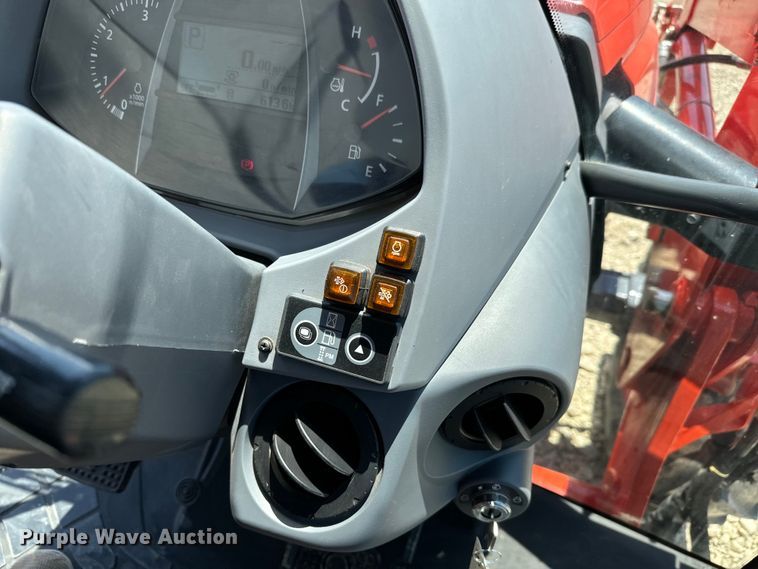 image for item DS7502 2020 Kubota  M5-111D MFWD tractor