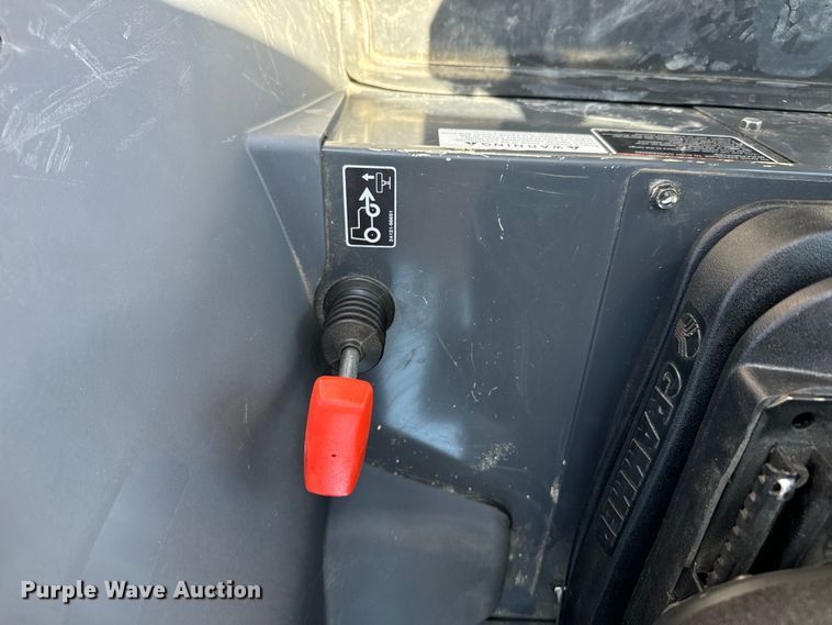 image for item DS7502 2020 Kubota  M5-111D MFWD tractor