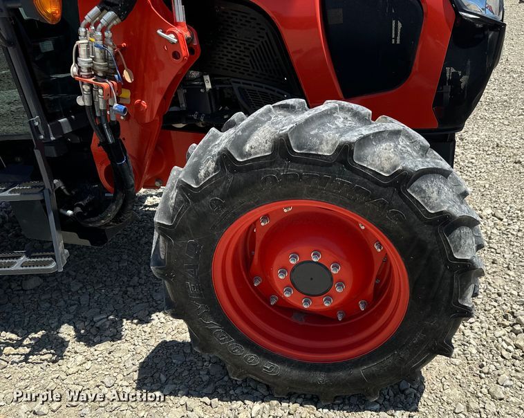 image for item DS7502 2020 Kubota  M5-111D MFWD tractor