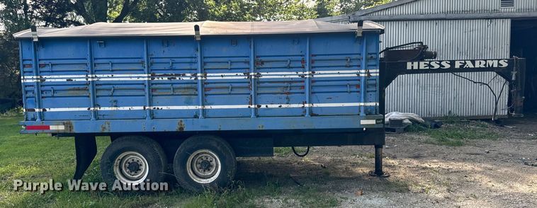 image for item DV5778 1976 Donahue GS30014EM dump trailer
