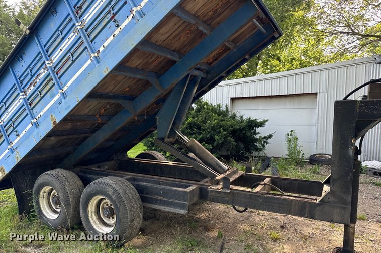 image for item DV5778 1976 Donahue GS30014EM dump trailer