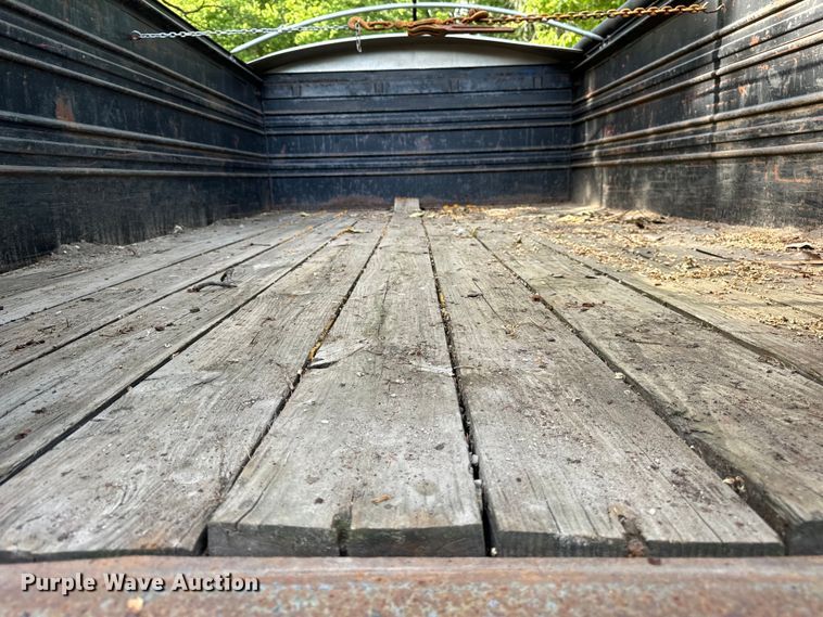 image for item DV5778 1976 Donahue GS30014EM dump trailer