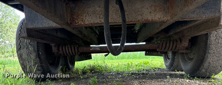 image for item DV5778 1976 Donahue GS30014EM dump trailer