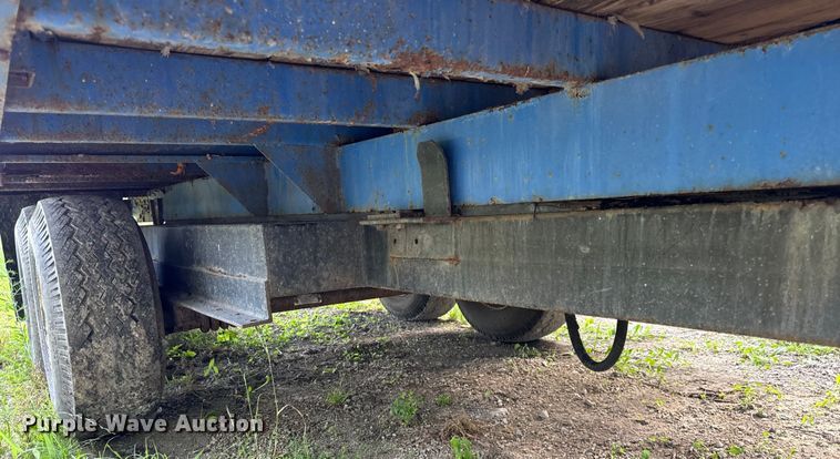 image for item DV5778 1976 Donahue GS30014EM dump trailer