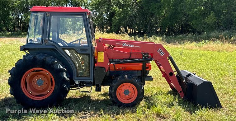 image for item DX0812 1994 Kubota L3600DTC MFWD tractor