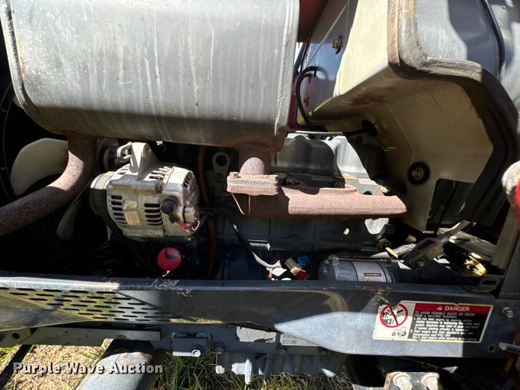 image for item DX0812 1994 Kubota L3600DTC MFWD tractor