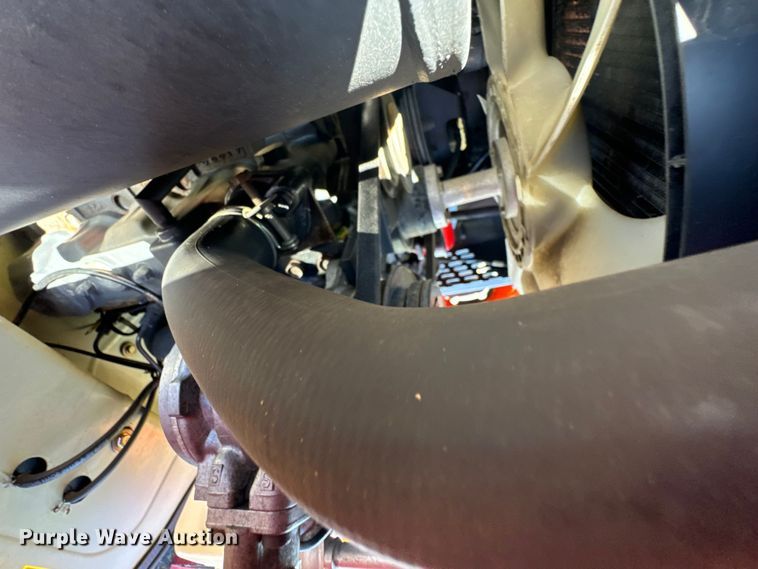 image for item DX0812 1994 Kubota L3600DTC MFWD tractor