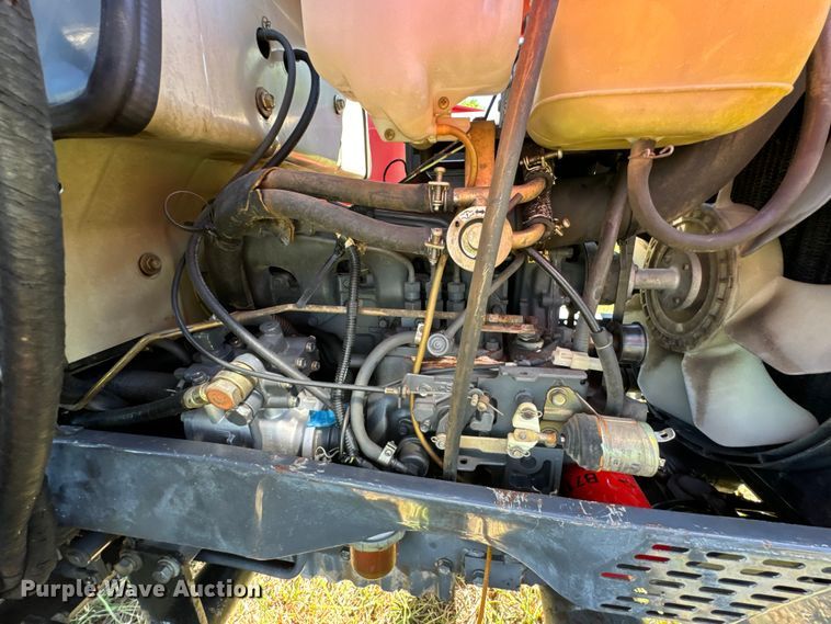 image for item DX0812 1994 Kubota L3600DTC MFWD tractor