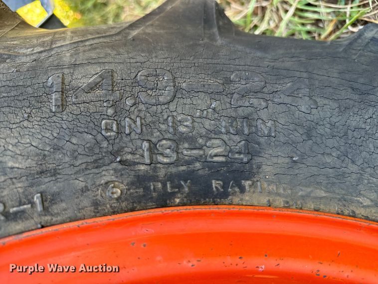 image for item DX0812 1994 Kubota L3600DTC MFWD tractor