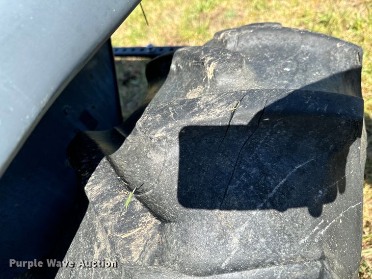 image for item DX0812 1994 Kubota L3600DTC MFWD tractor