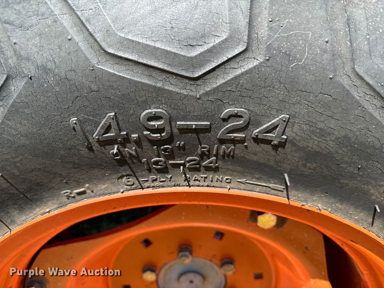 image for item DX0812 1994 Kubota L3600DTC MFWD tractor