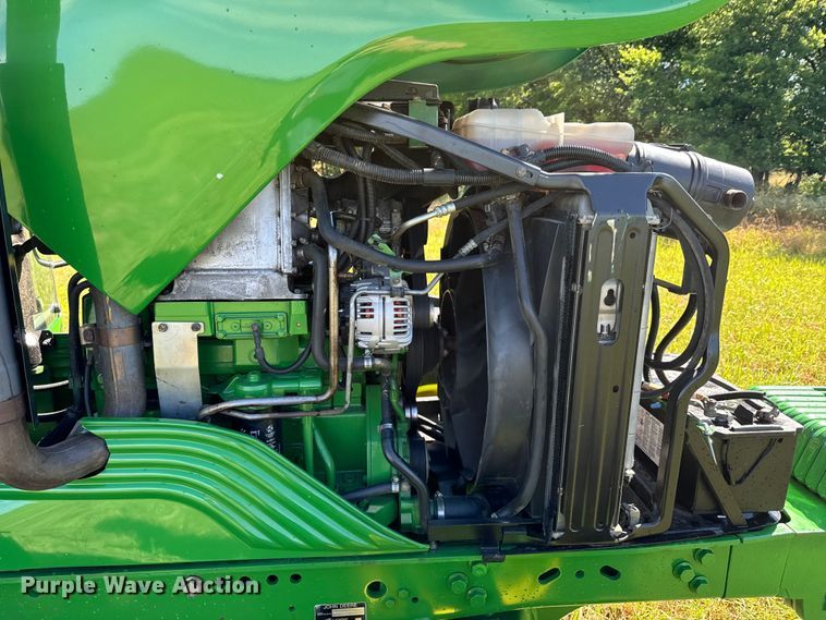 image for item DX0813 2010 John Deere 7130 MFWD tractor
