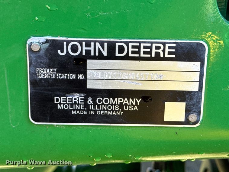 image for item DX0813 2010 John Deere 7130 MFWD tractor