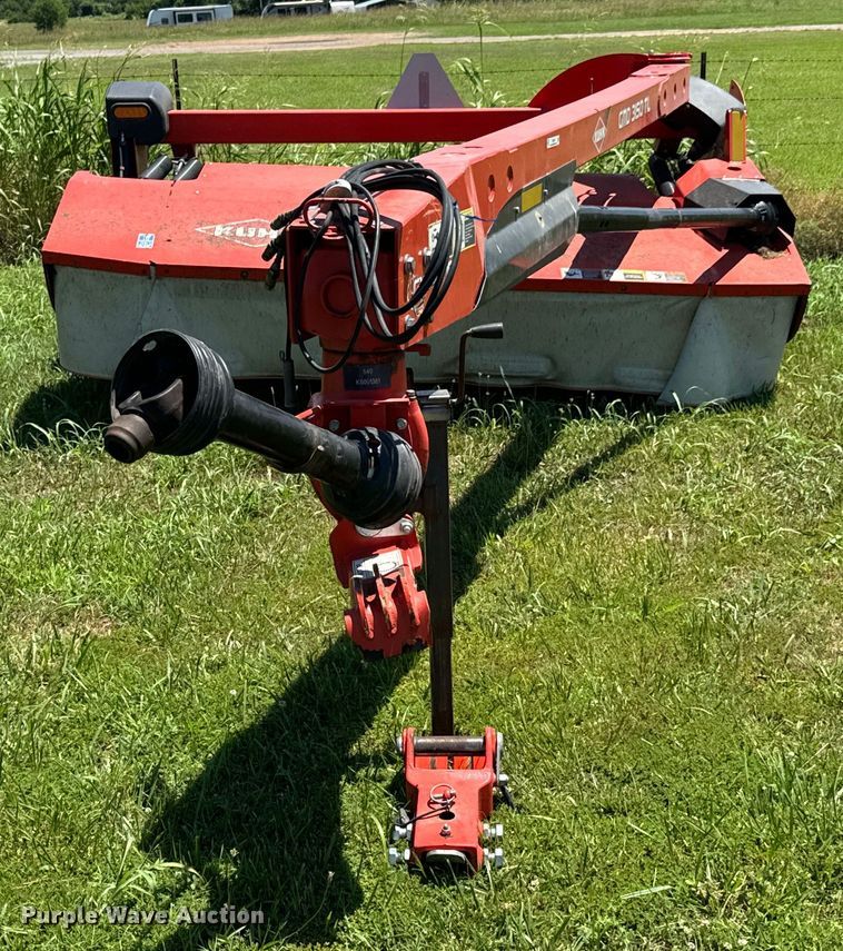image for item DX0818 Kuhn 3150 TL disc mower