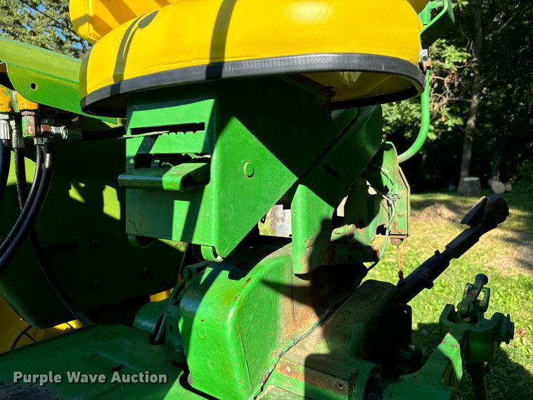 image for item DX0826 John Deere 4010 tractor