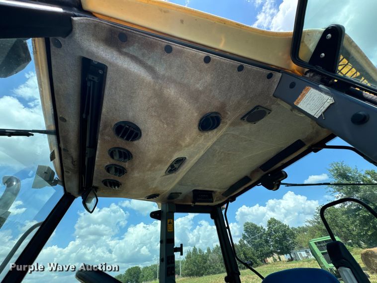 image for item DX0830 2007 New Holland TL100A tractor